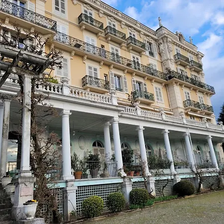 Au Palace Le Splendide 公寓 艾克斯莱班