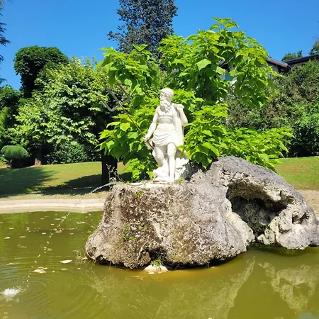 Au Palace Le Splendide 公寓