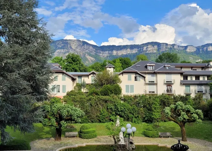 Au Palace Le Splendide Apartmán *